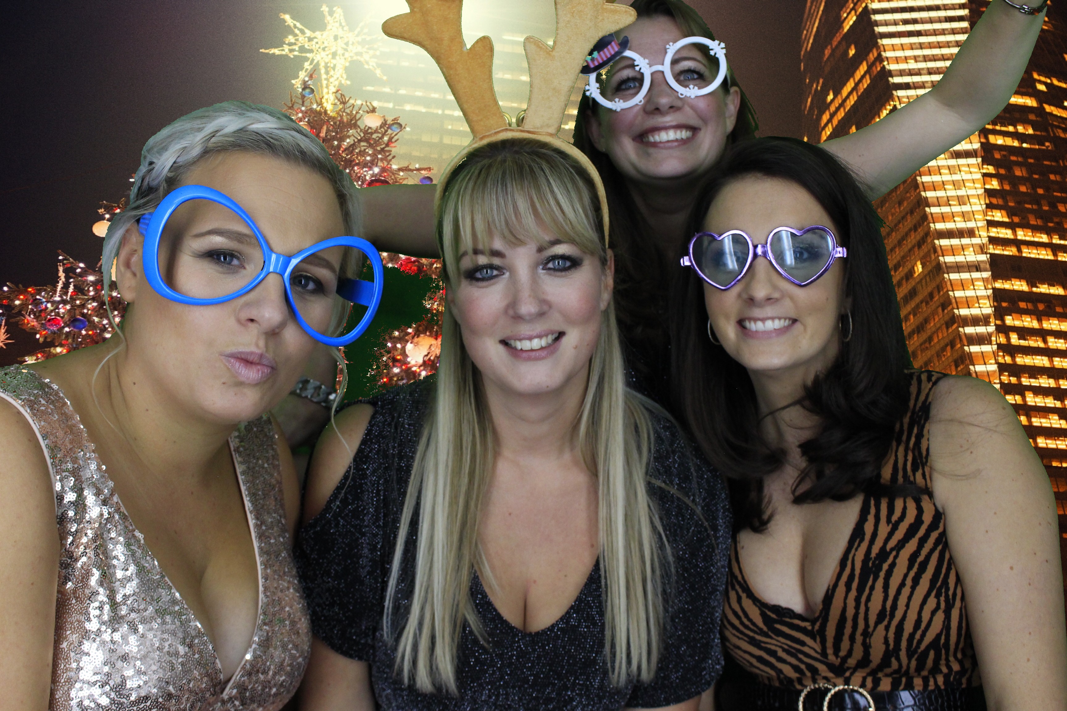 Silvermere Christmas Party  | View more photos from the event at gallery.myphotoboothexperience.co.uk/u/MyPhotoBoothExperienceLtd/Silvermere-Christmas-Party-0